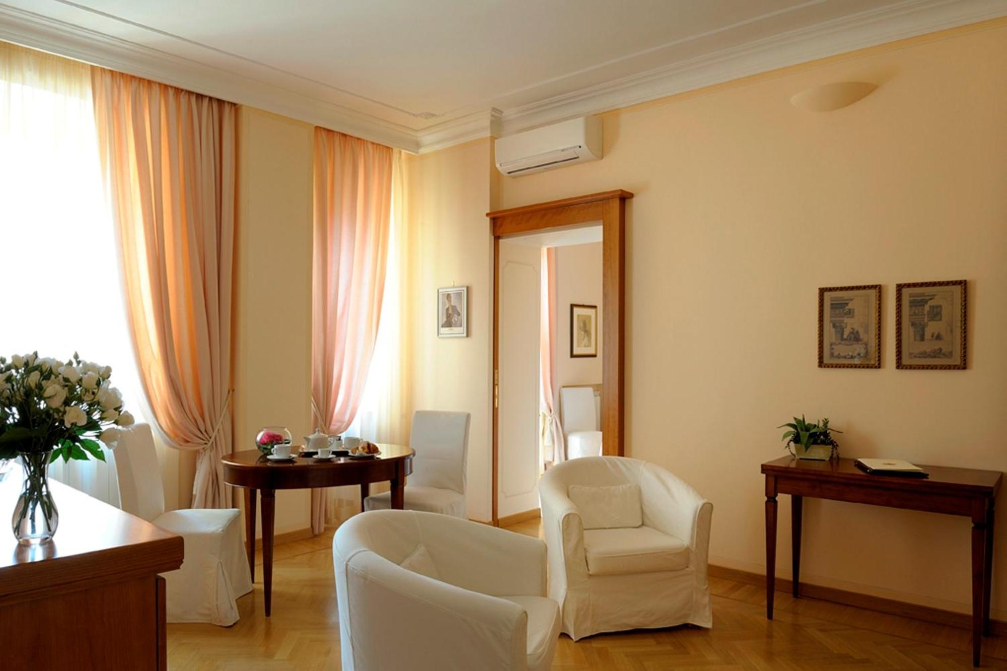 Lejlighedshotel Dea 2*