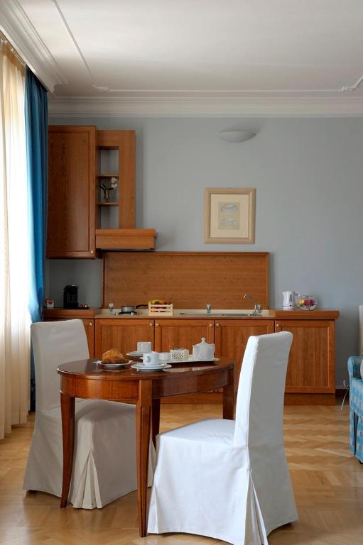 Lejlighedshotel Dea Rom