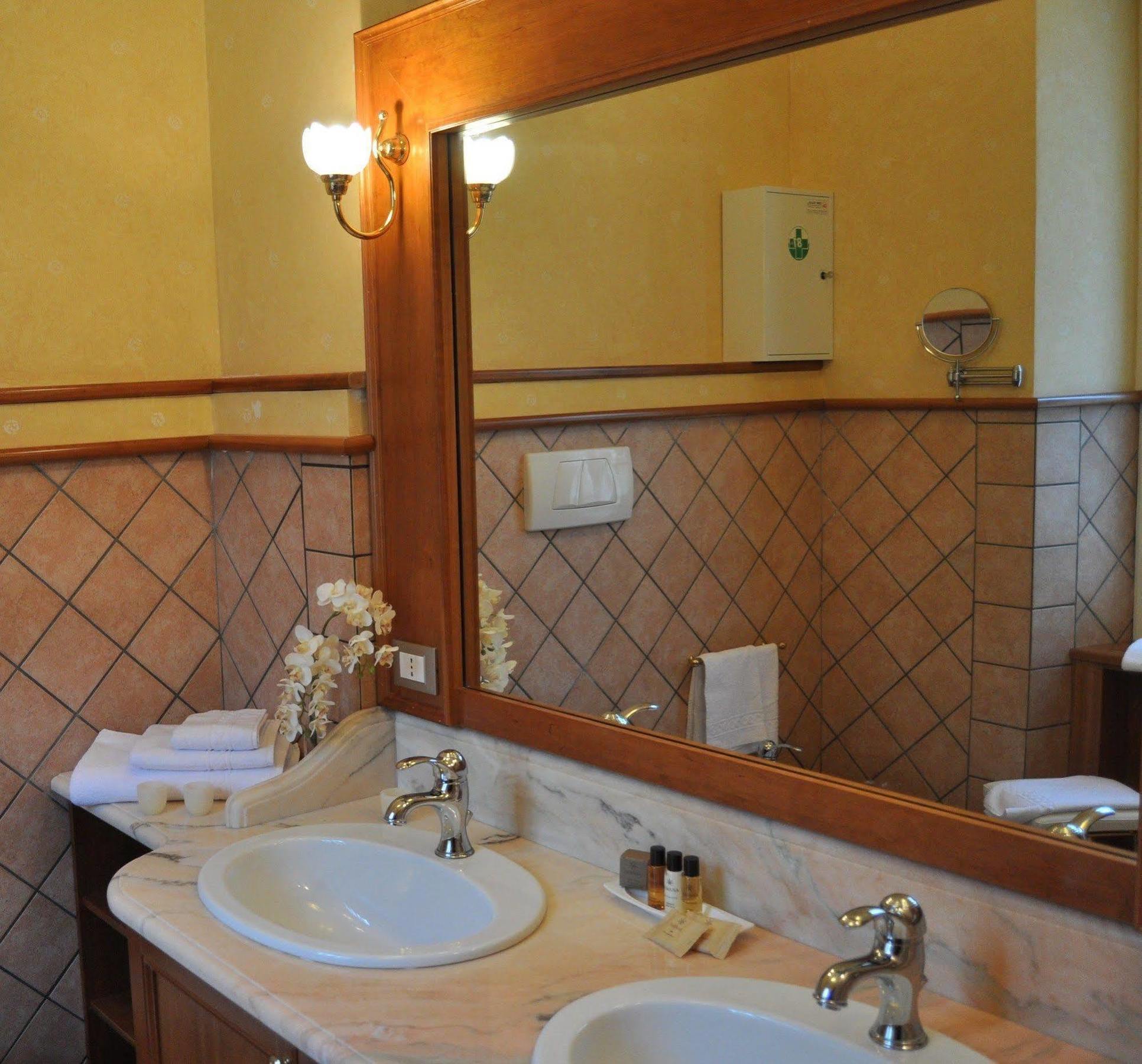 Lejlighedshotel Dea 2*